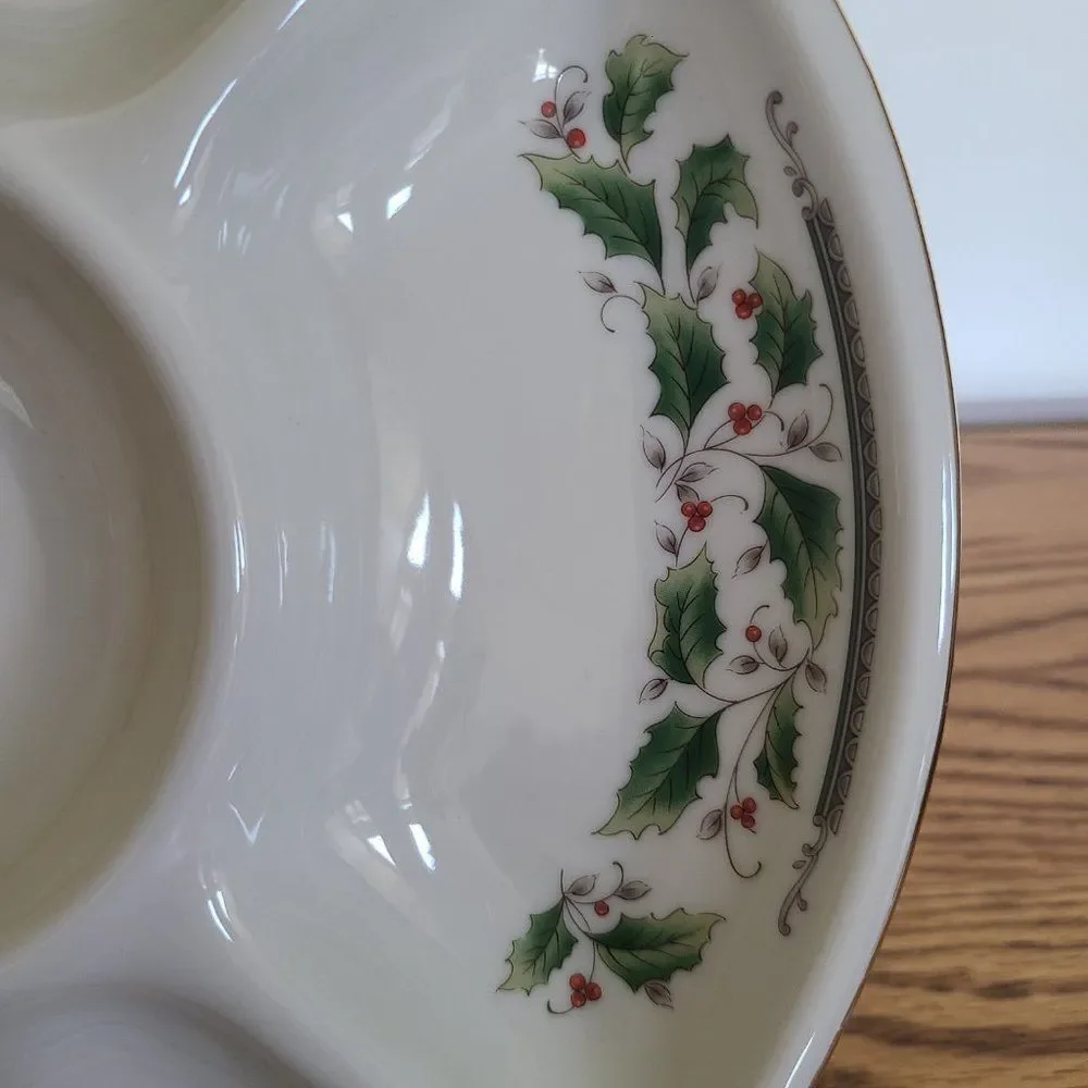 Vintage Royal Limited Holly Holiday Five Part Relish Appetizer Tray Christmas